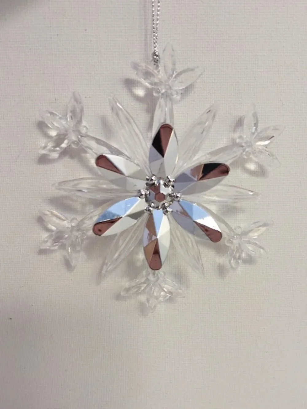 Bath & Body Works Crystal Snowflake Magnetic 3 Wick Candle Topper/Ornament